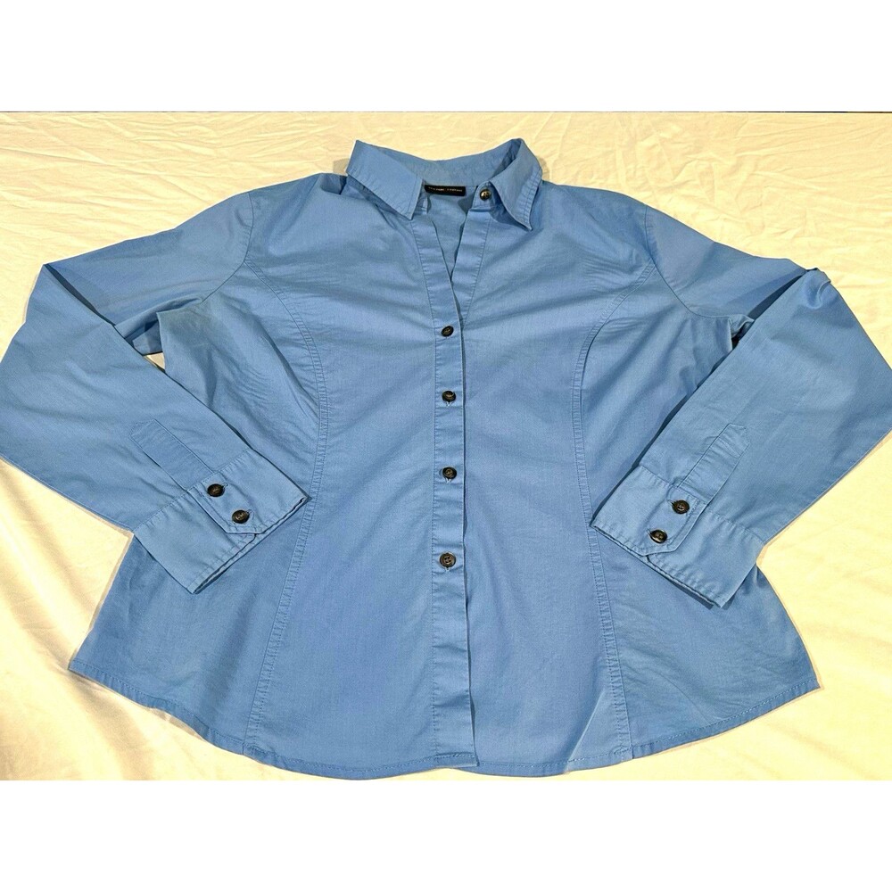 New York & Company Women’s Large Blue Stretch Button Front Blouse